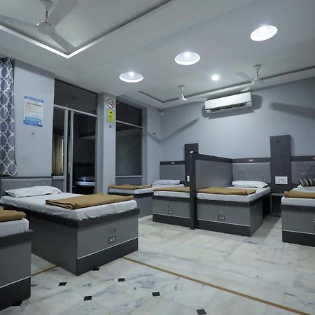 بهوي Royal Guest House المظهر الخارجي الصورة