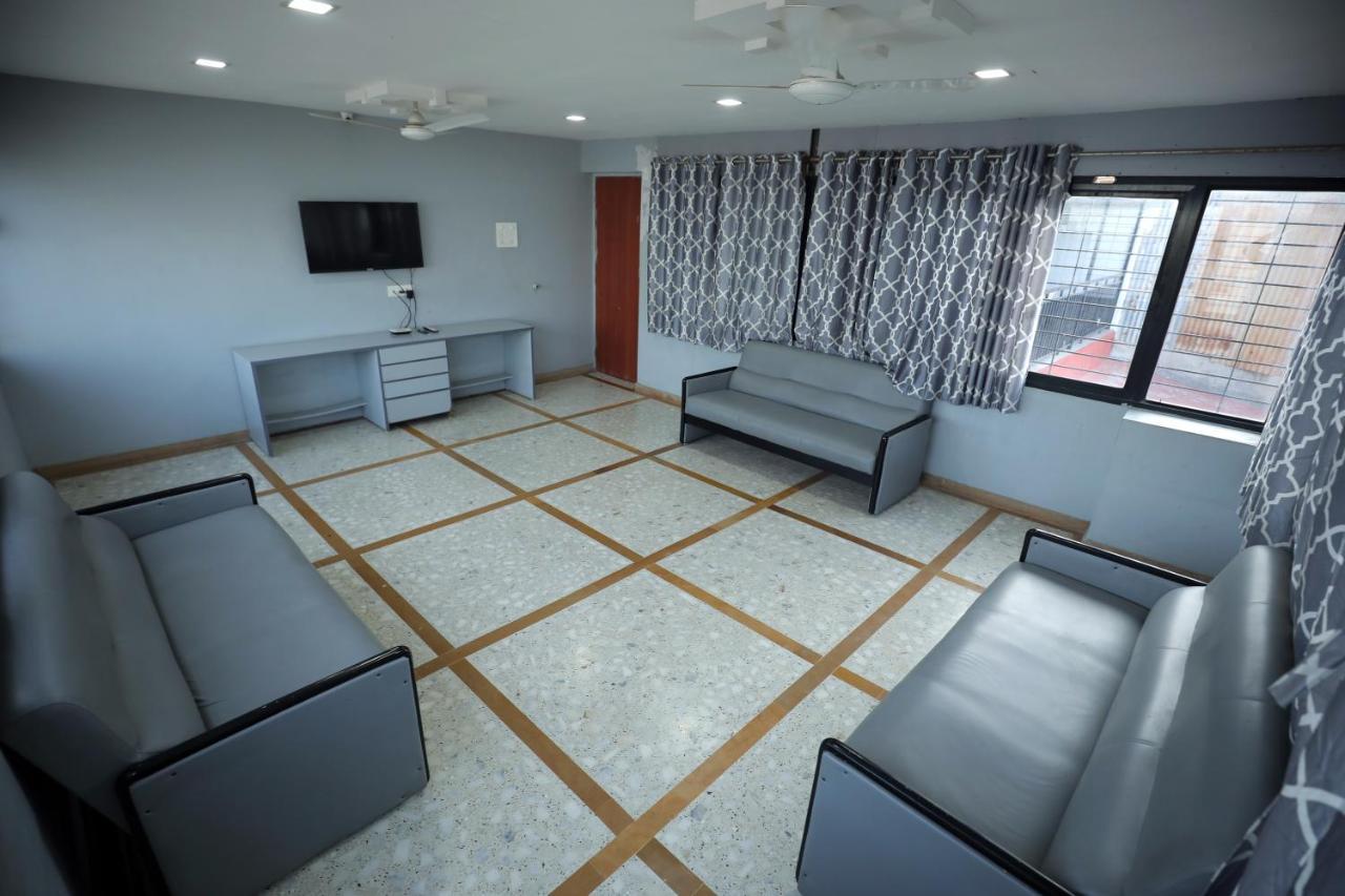 بهوي Royal Guest House المظهر الخارجي الصورة